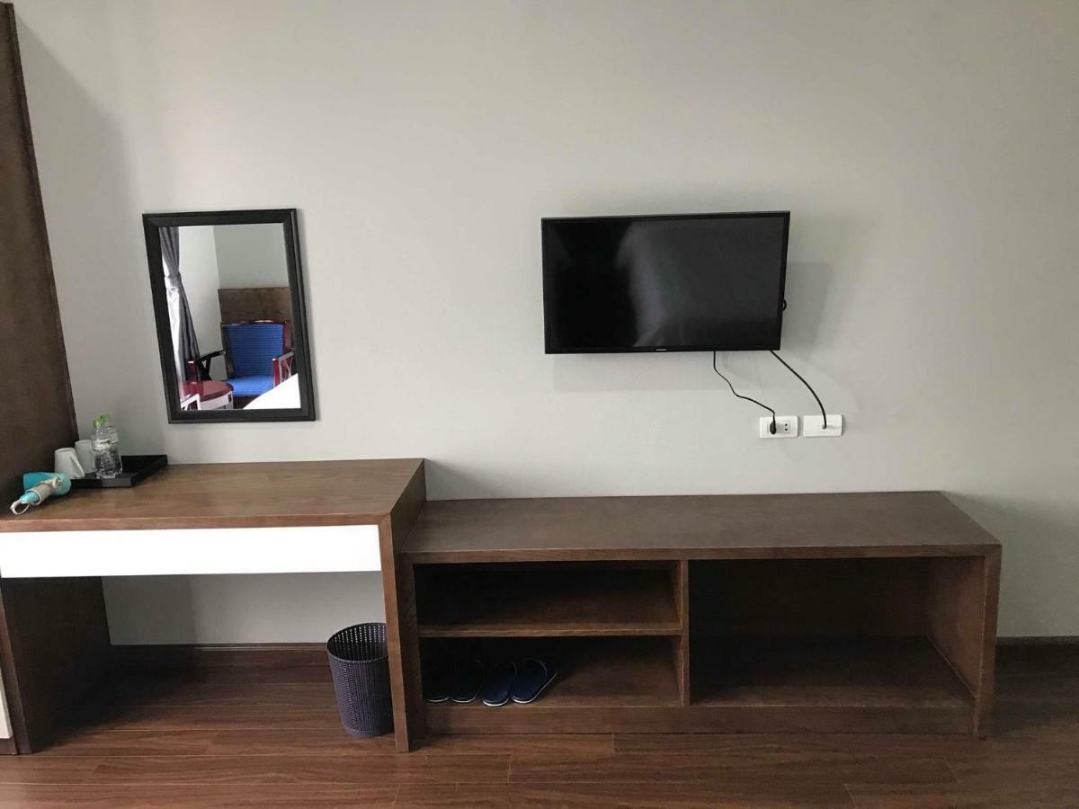 הלונג Lex Hotel מראה חיצוני תמונה