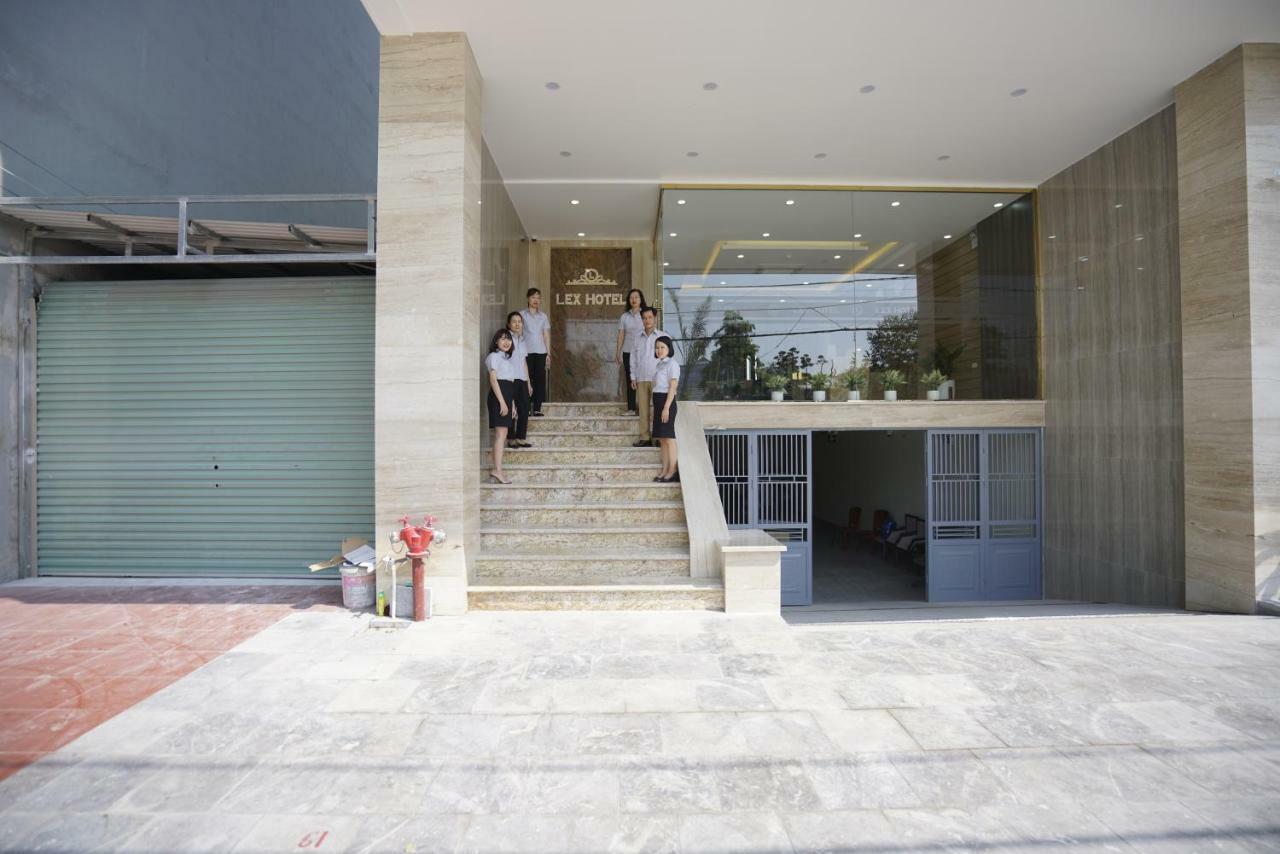 הלונג Lex Hotel מראה חיצוני תמונה