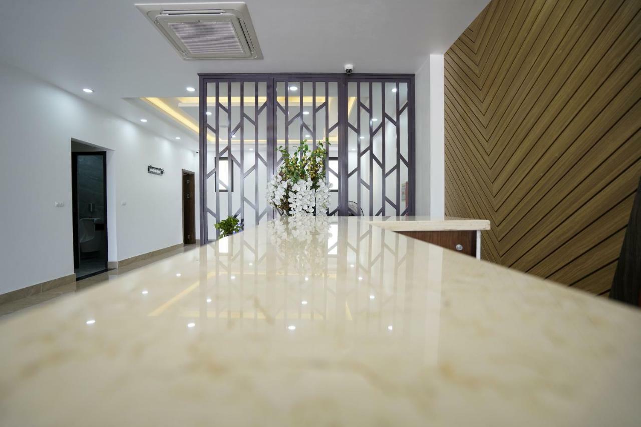 הלונג Lex Hotel מראה חיצוני תמונה