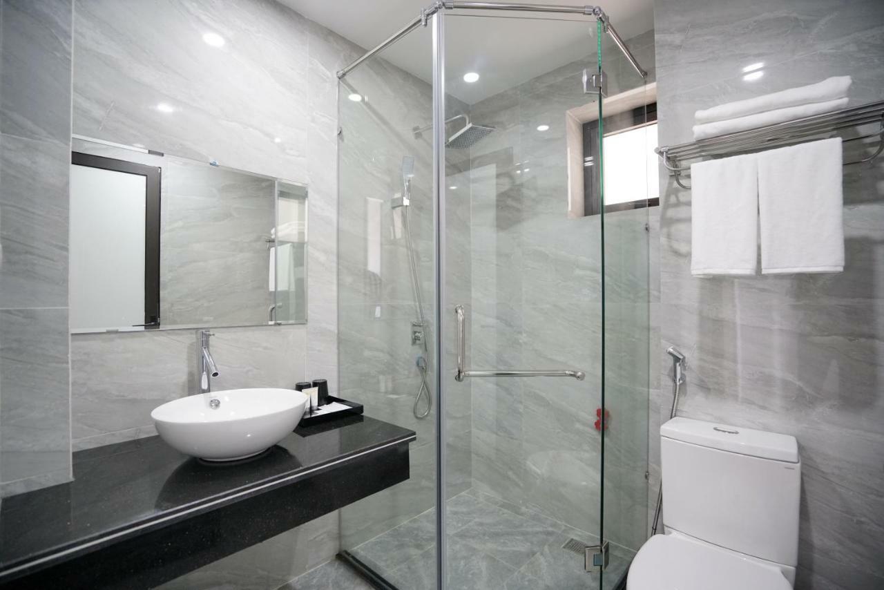 הלונג Lex Hotel מראה חיצוני תמונה