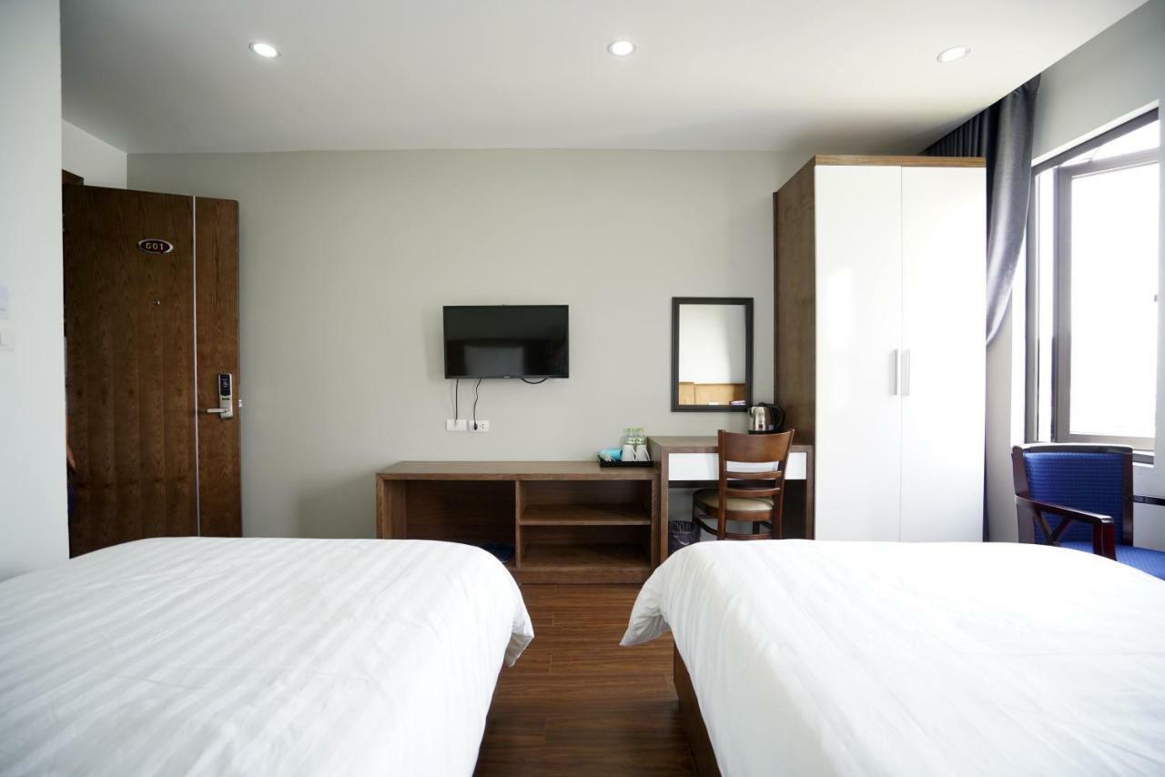 הלונג Lex Hotel מראה חיצוני תמונה