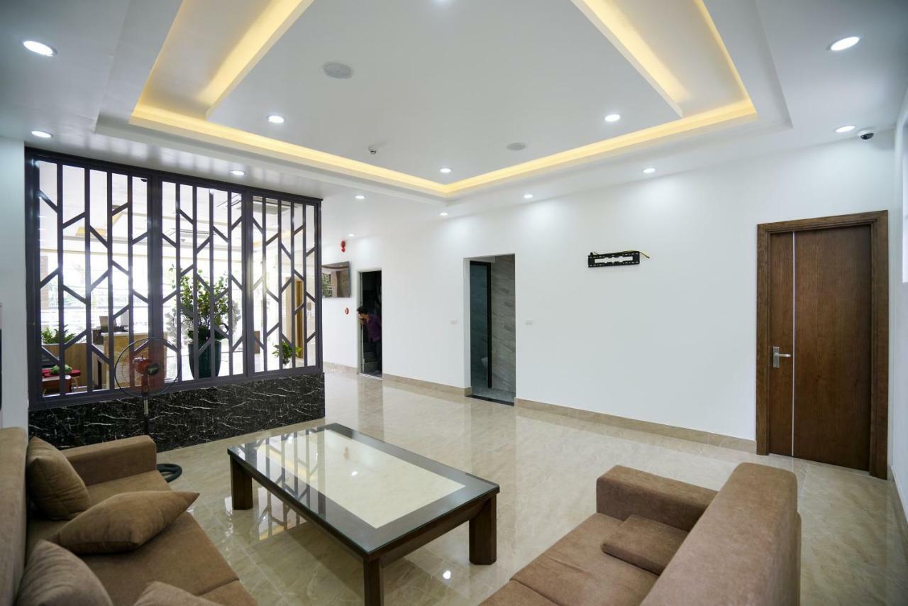הלונג Lex Hotel מראה חיצוני תמונה