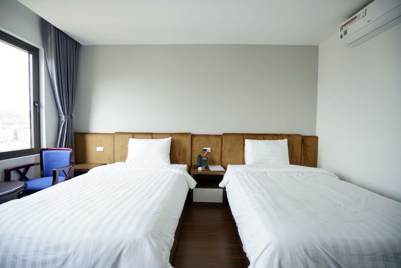 הלונג Lex Hotel מראה חיצוני תמונה