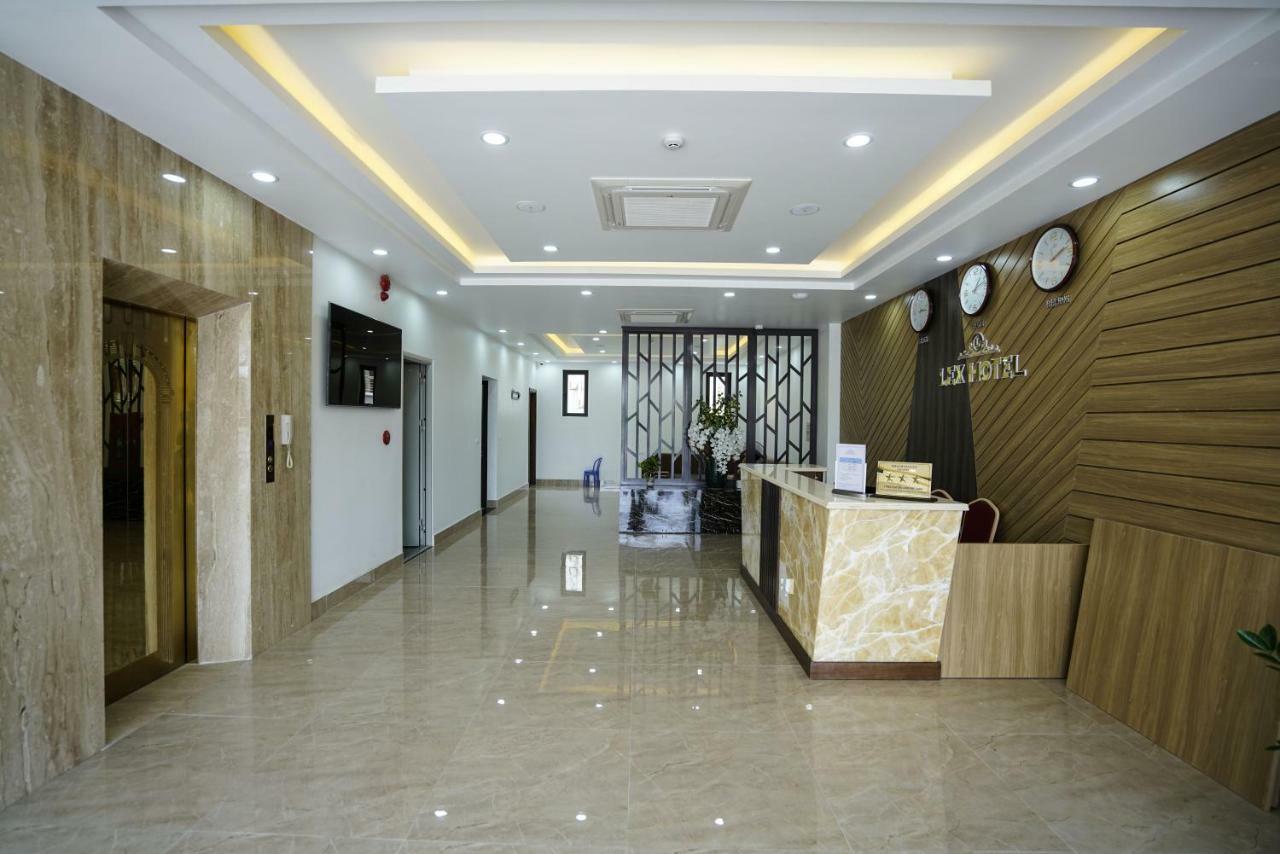 הלונג Lex Hotel מראה חיצוני תמונה